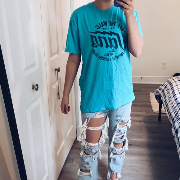 Vans Other - Vans off the wall tee